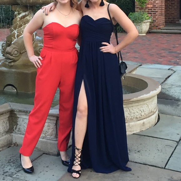 Lulus Dresses & Skirts - Lulus long strapless sweetheart top dress leg slit